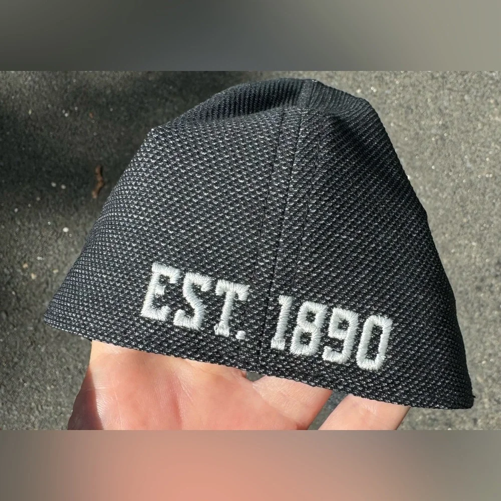 Yosemite Under Armour Hat M/LG